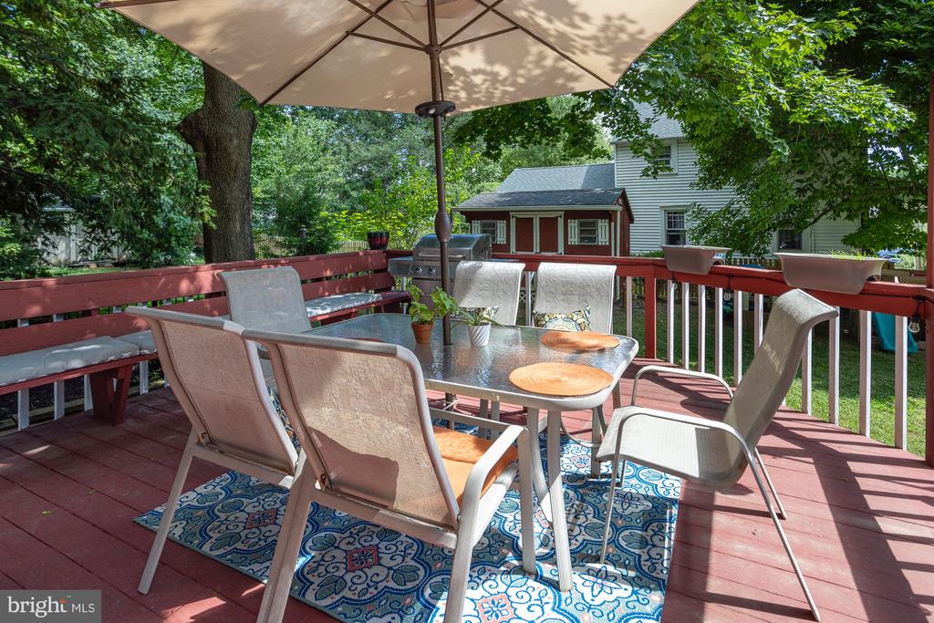1803 ALLEN LANE