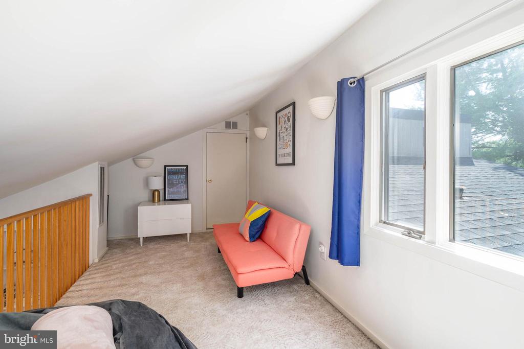 600 ARGYLE CIRCLE