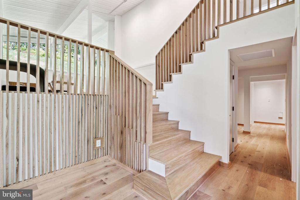 1848 MALLARD LANE