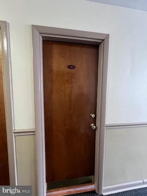 711 FORREST STREET 15
