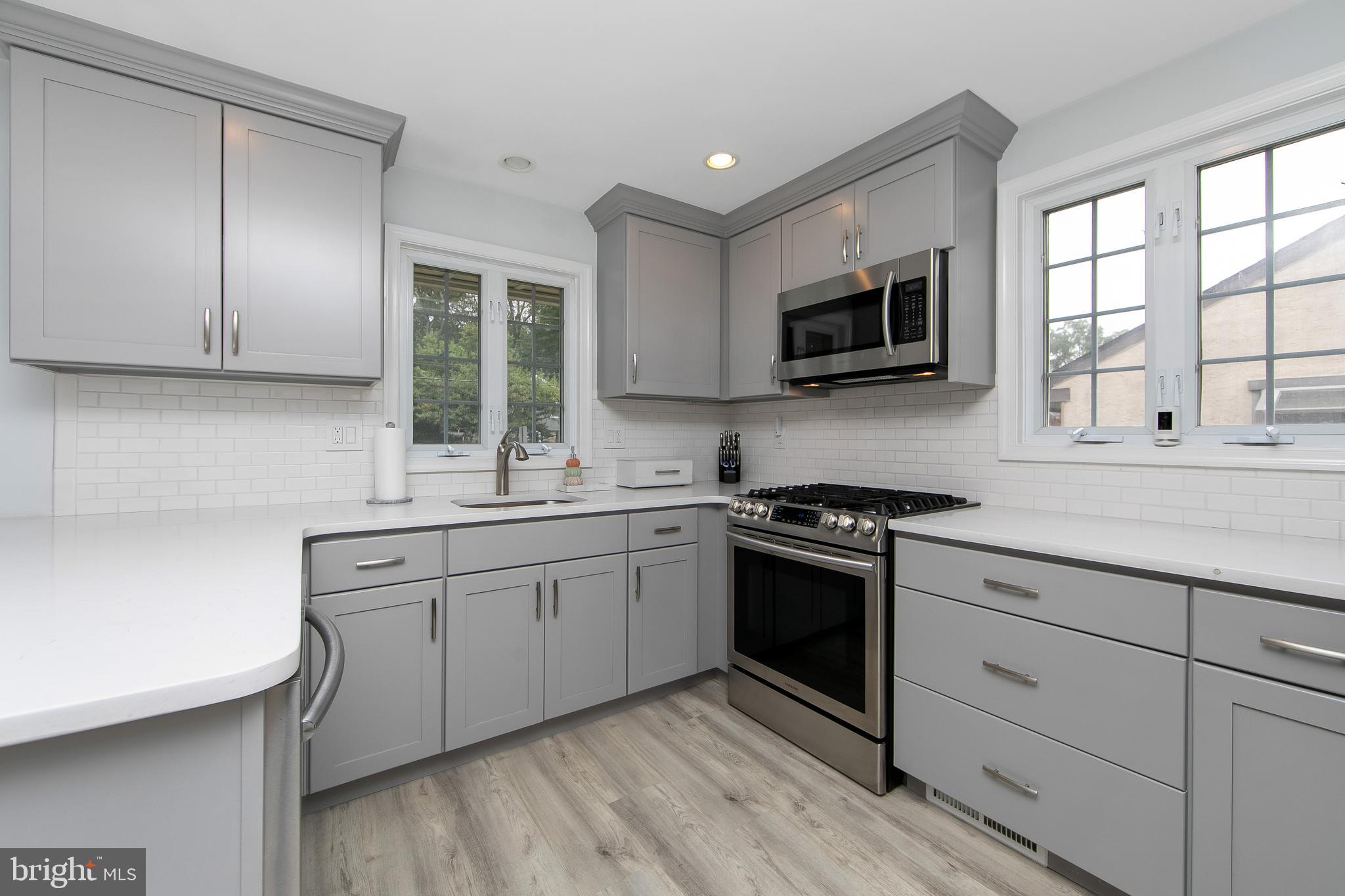 1078 HUNTINGDON PIKE