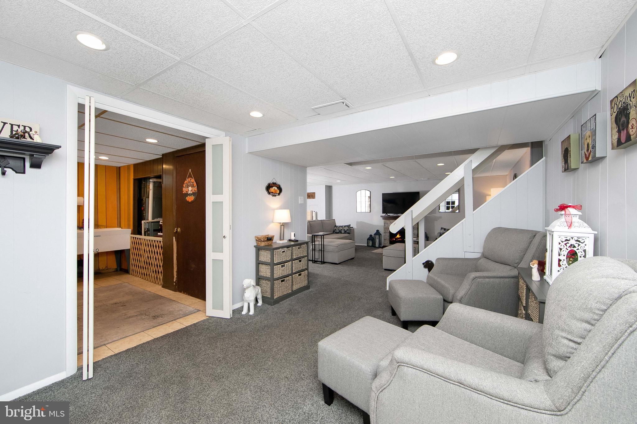 1078 HUNTINGDON PIKE
