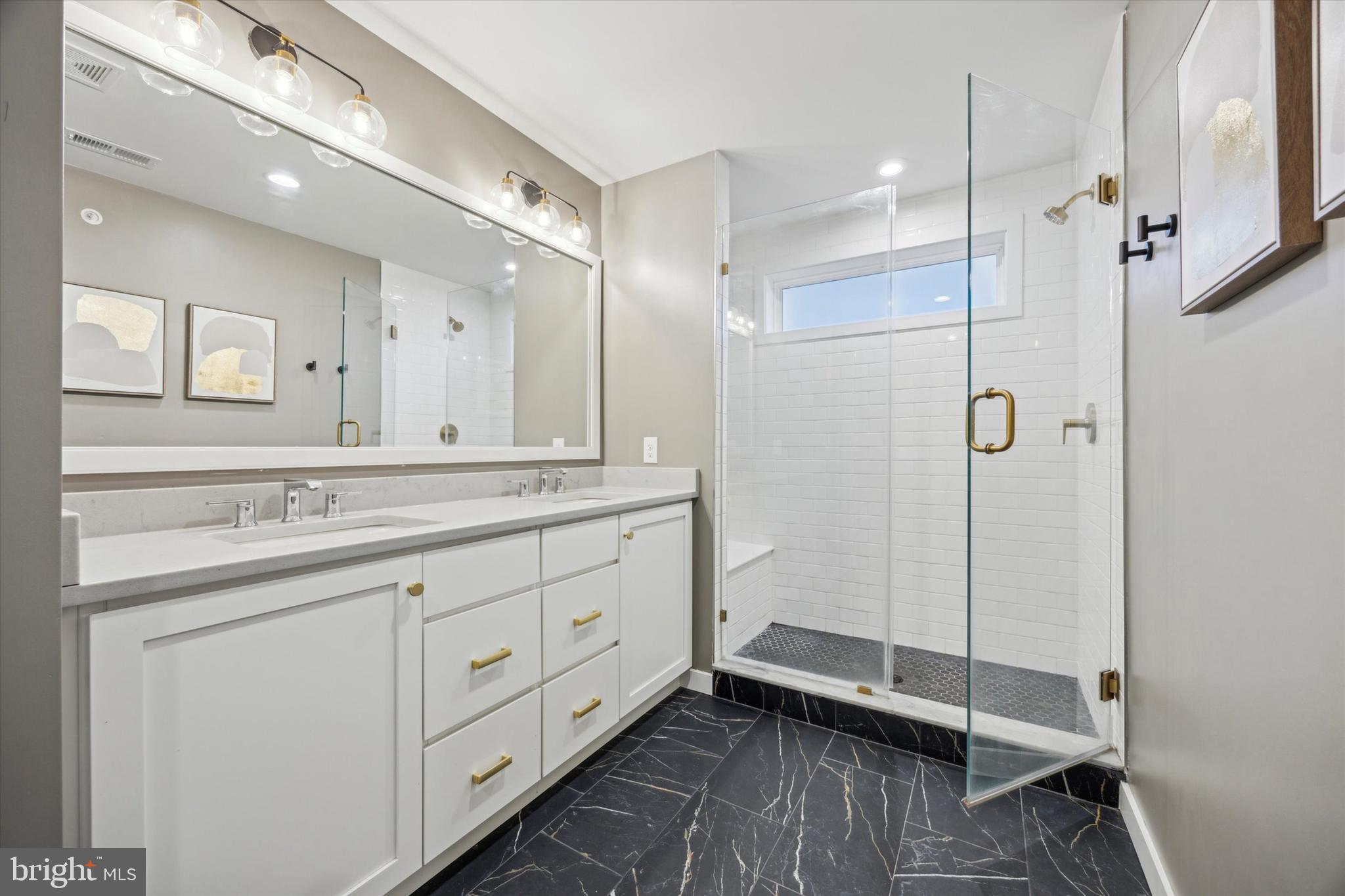 17 TAMARACK CIRCLE