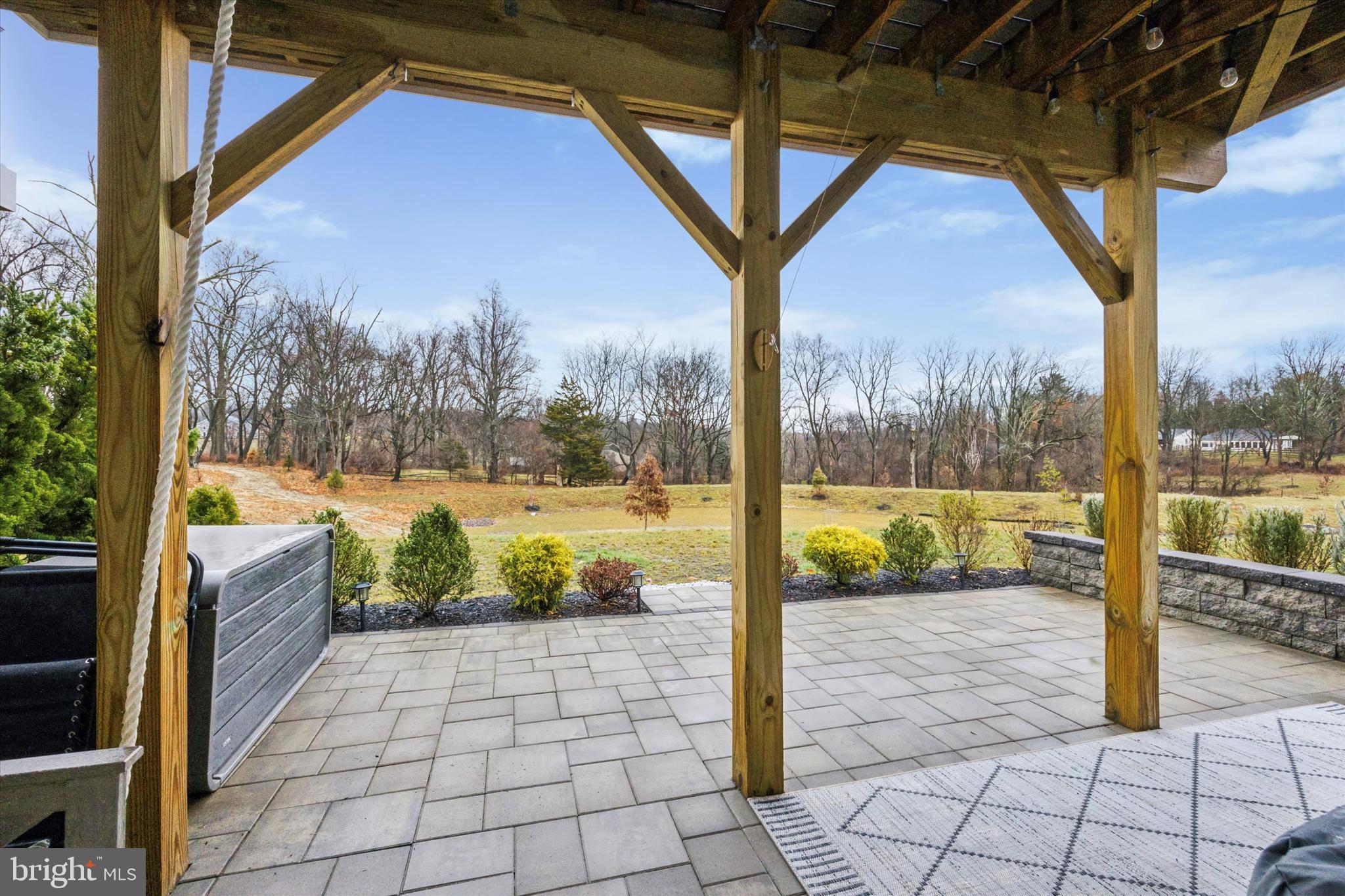 17 TAMARACK CIRCLE