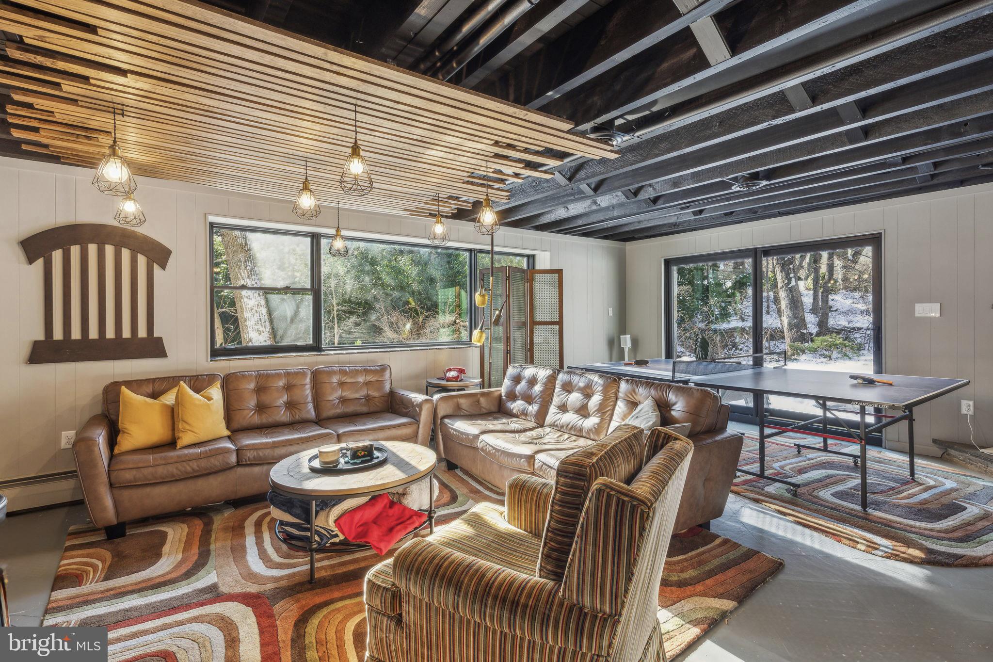 1211 WYNGATE ROAD