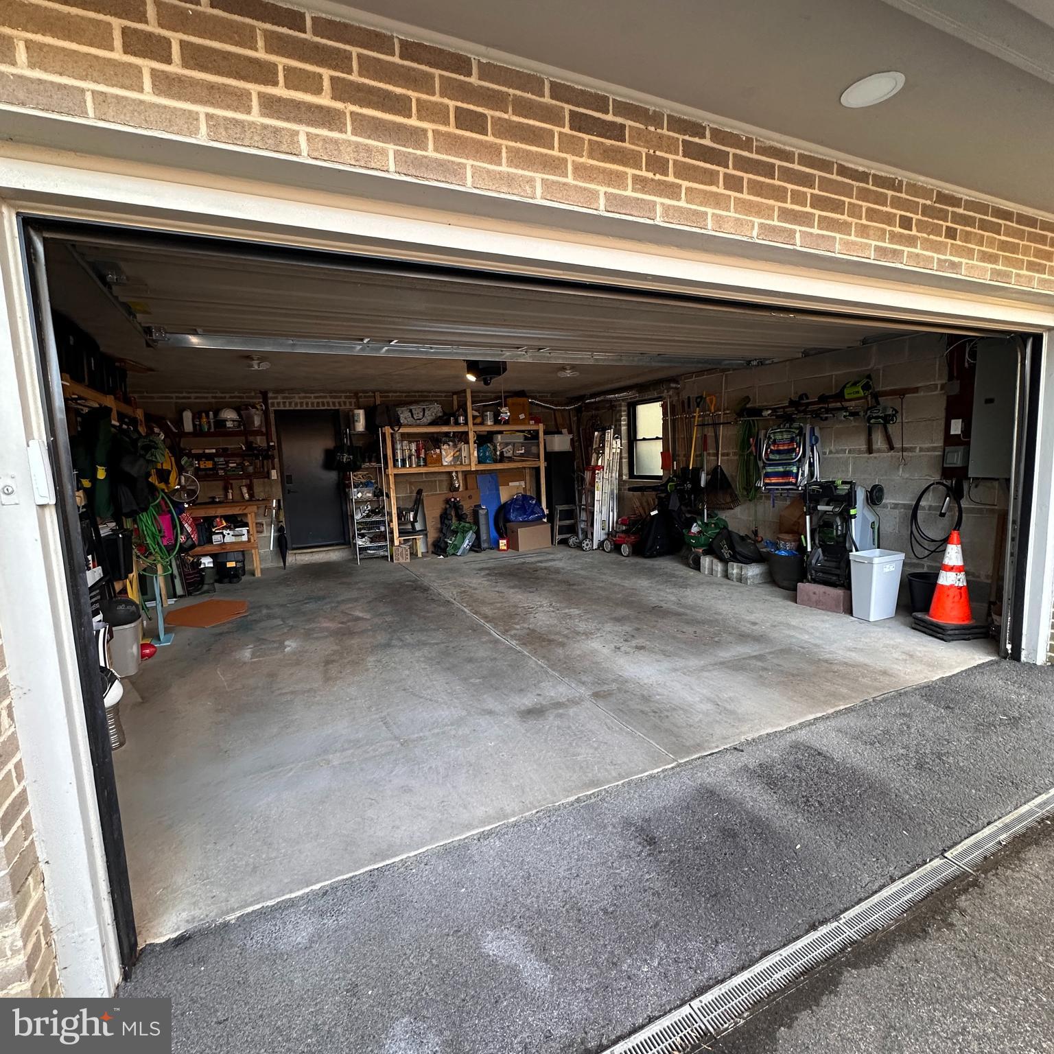1211 WYNGATE ROAD