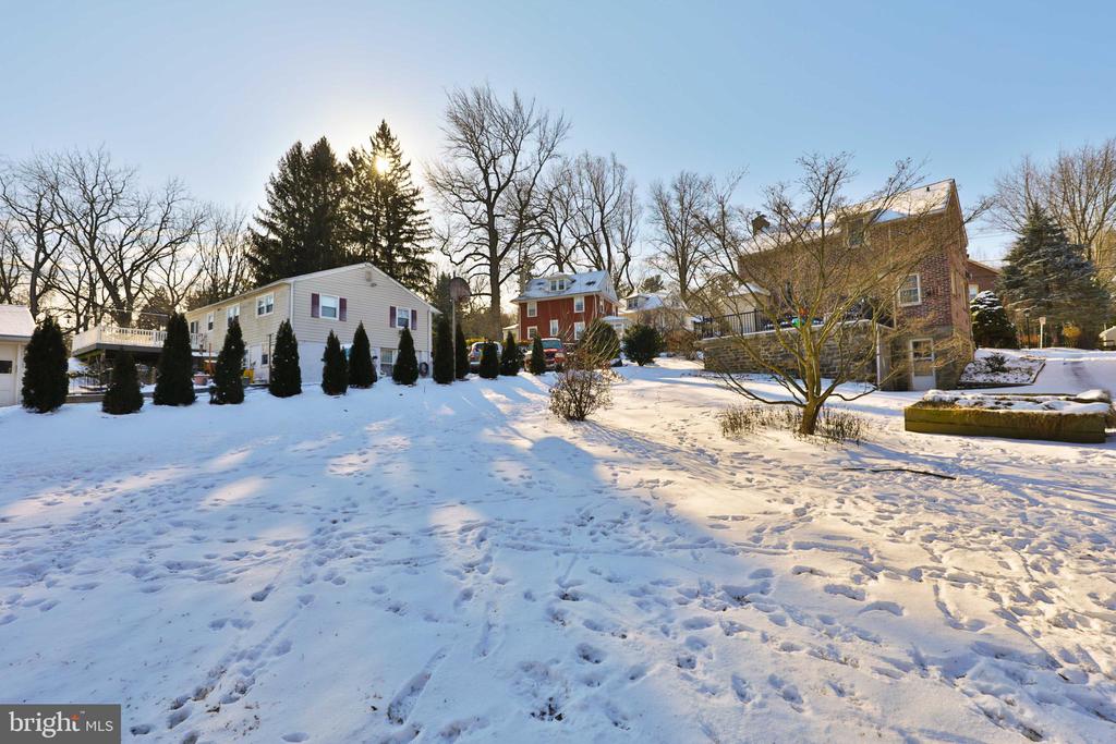 9 WHITEMARSH AVENUE
