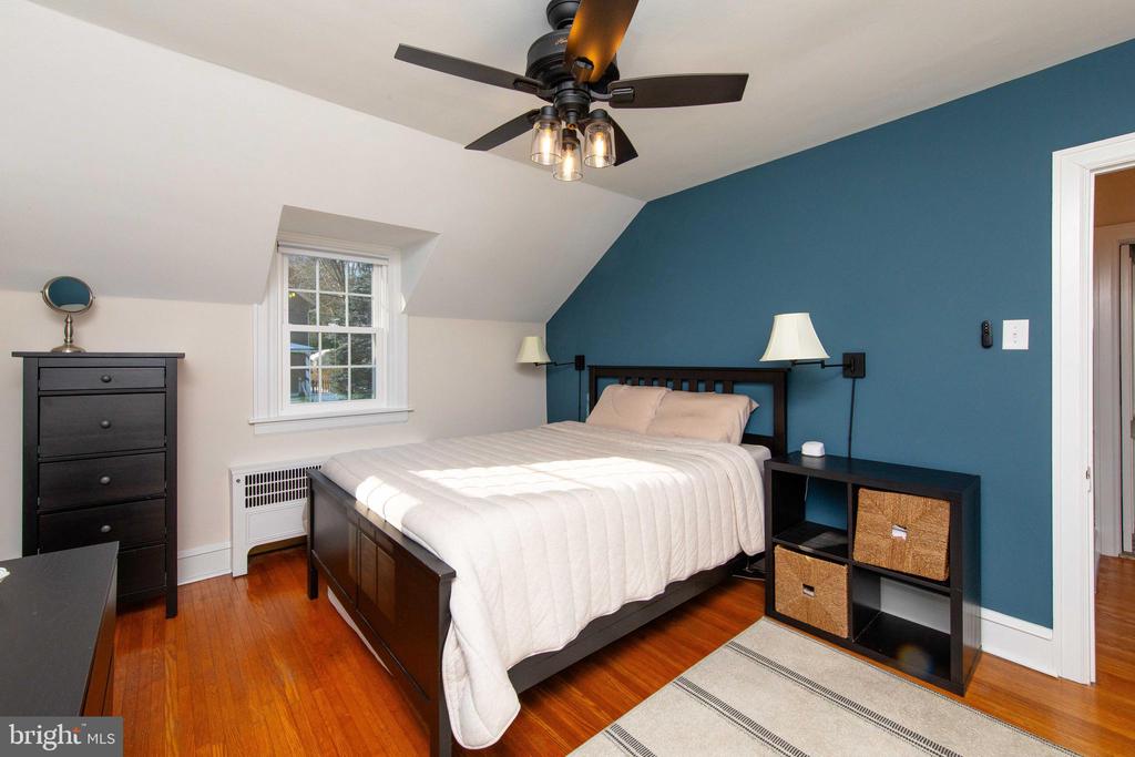 9 WHITEMARSH AVENUE