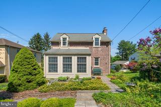 9 WHITEMARSH AVENUE