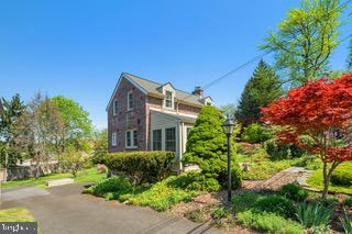 9 WHITEMARSH AVENUE