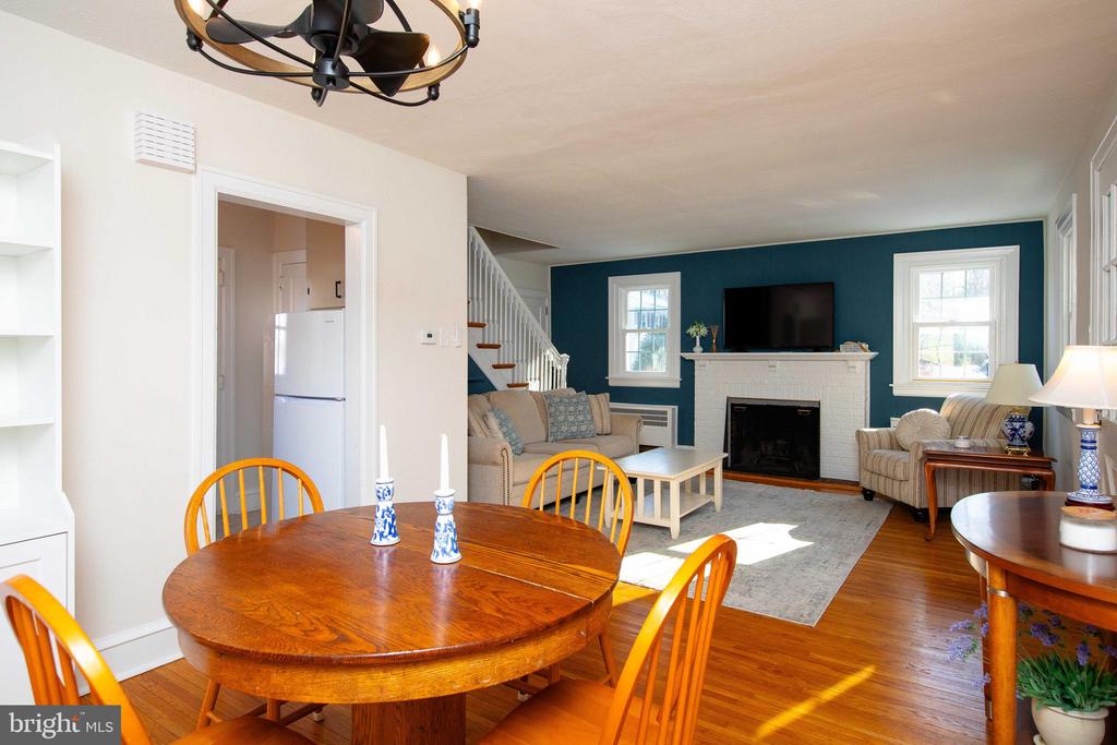 9 WHITEMARSH AVENUE