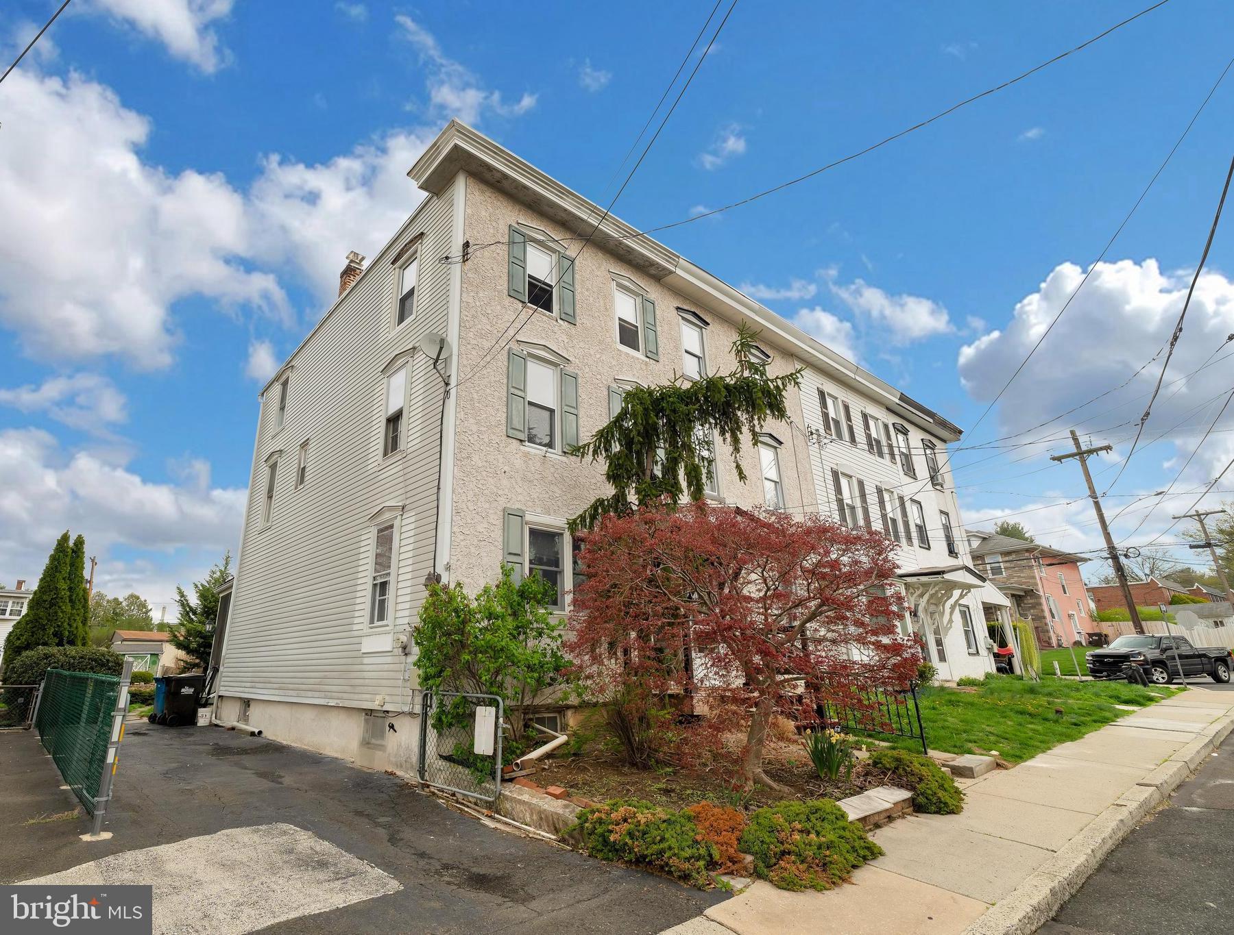 125 S 3RD STREET