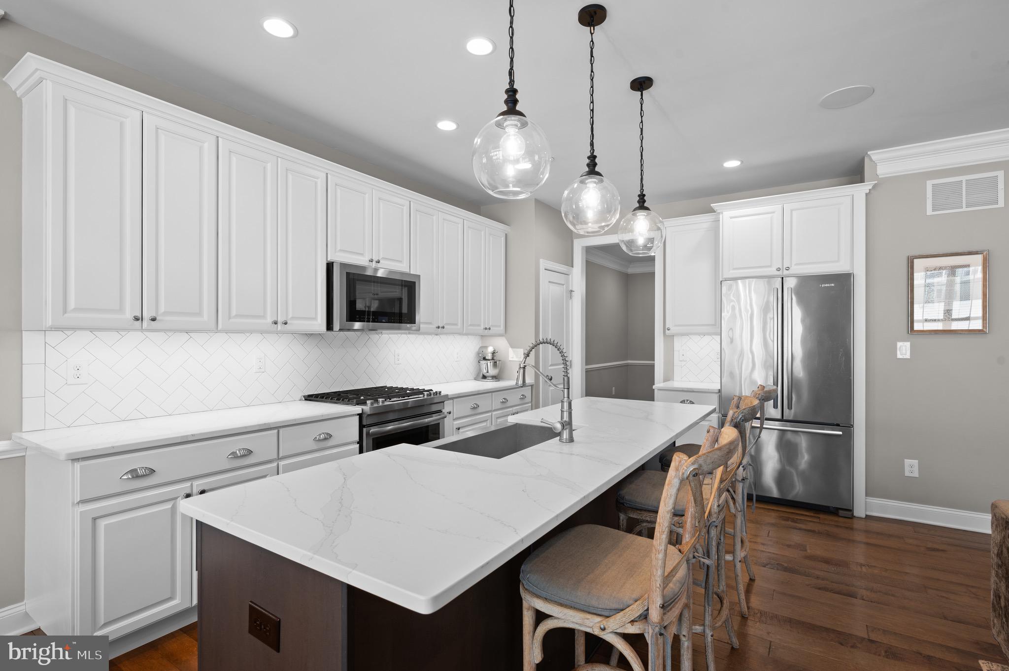2129 JULIA DRIVE