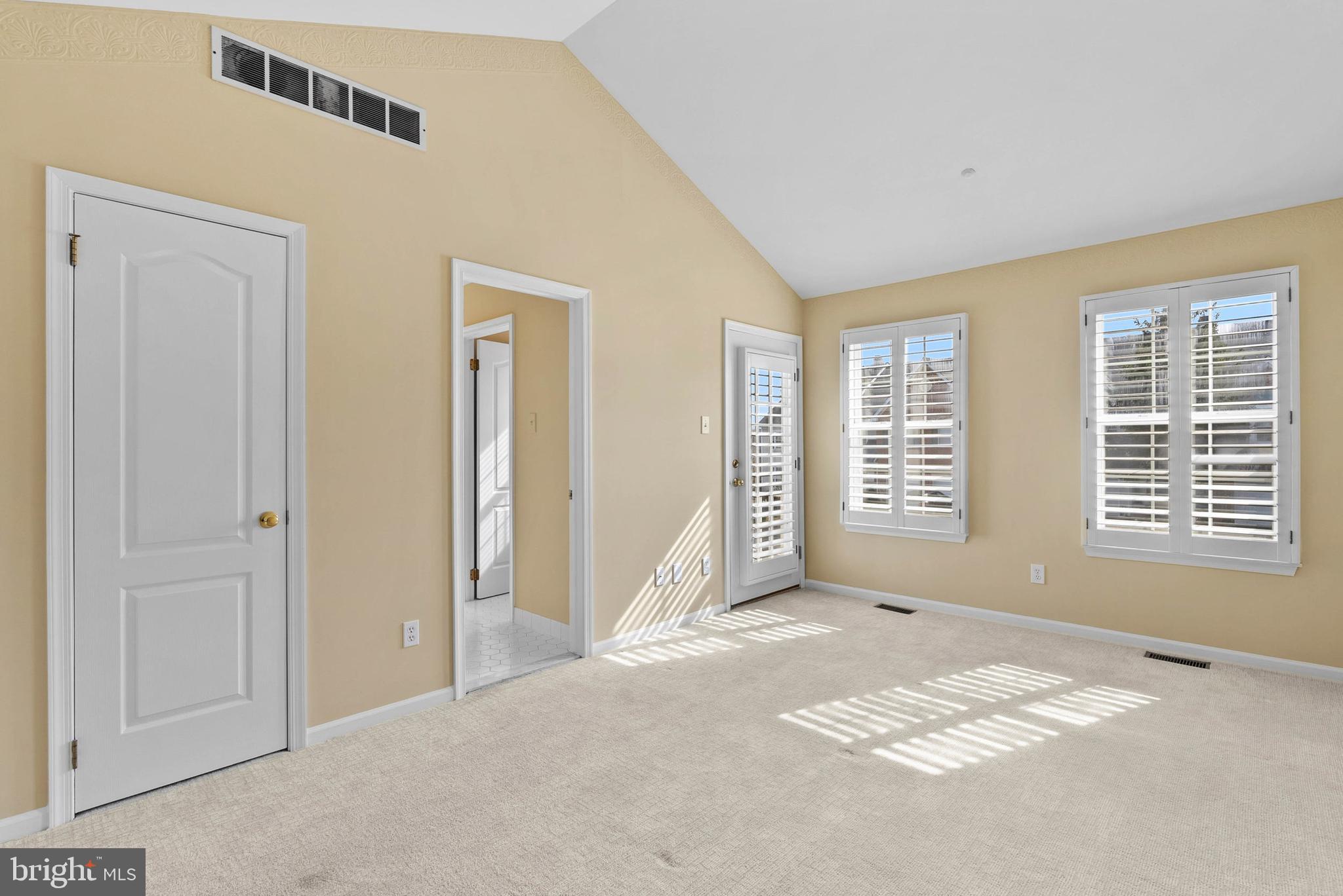 284 MILITIA DRIVE