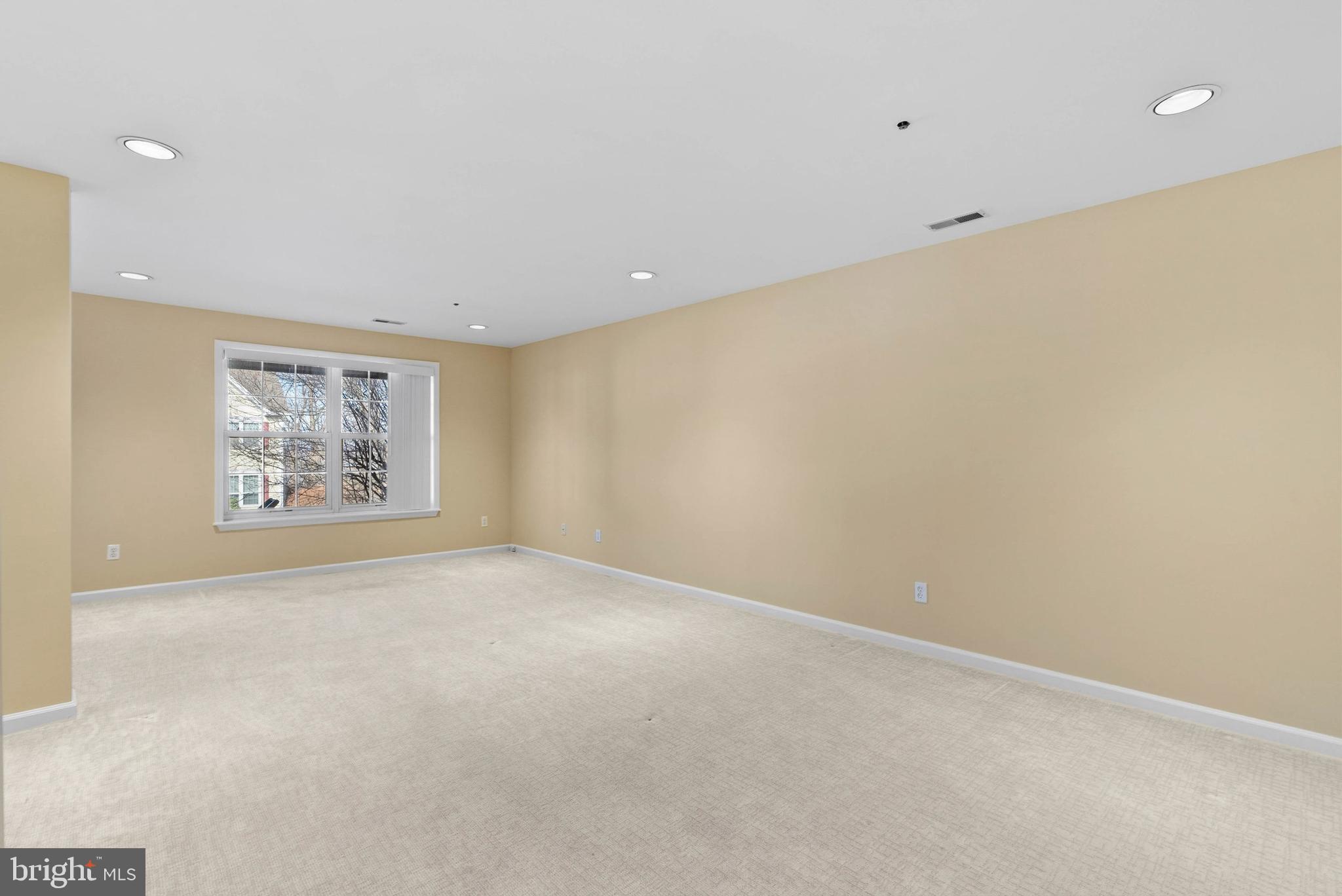 284 MILITIA DRIVE