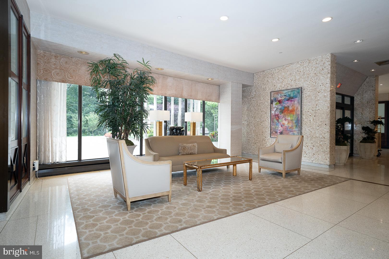 191 PRESIDENTIAL BOULEVARD R720