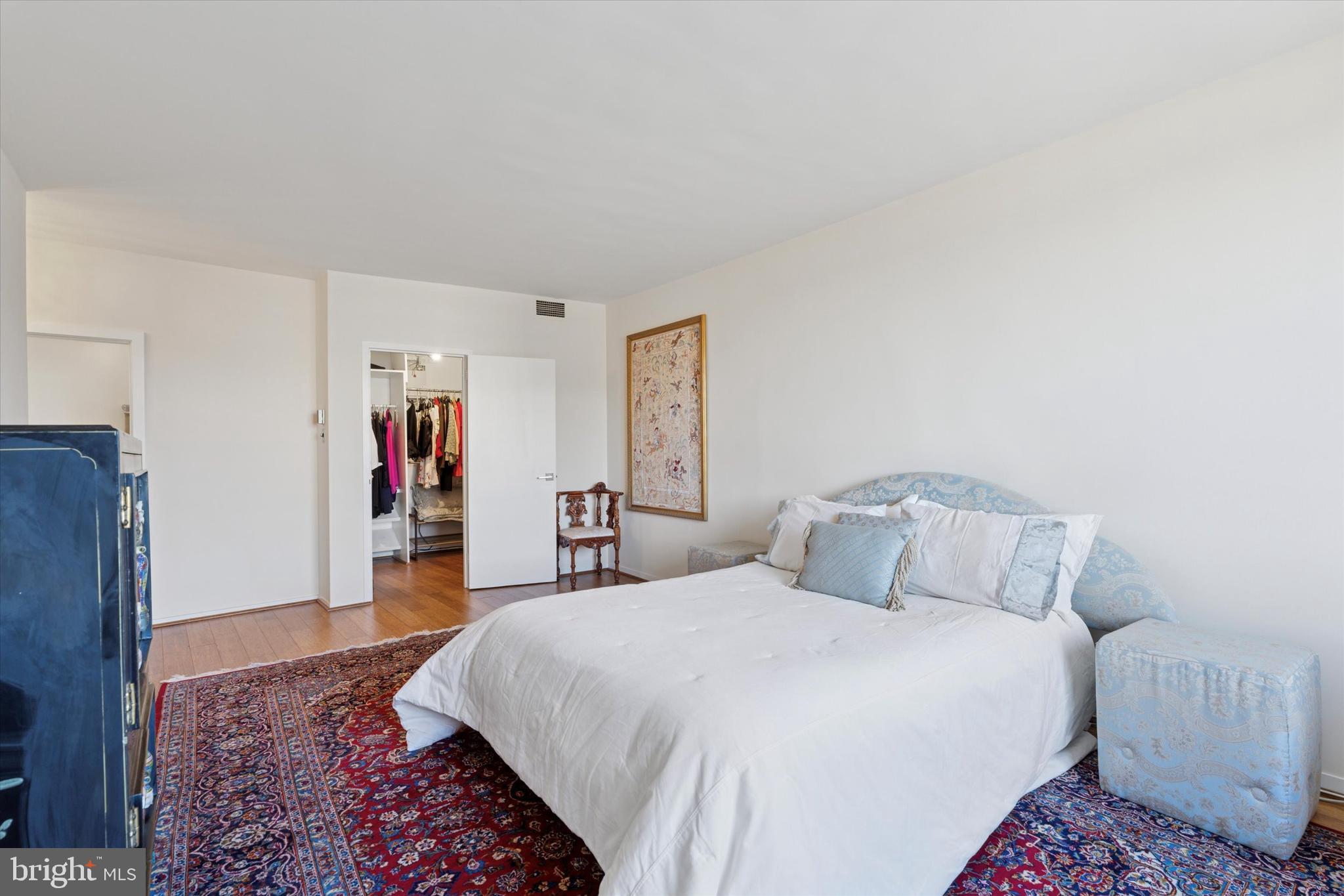 191 PRESIDENTIAL BOULEVARD R720