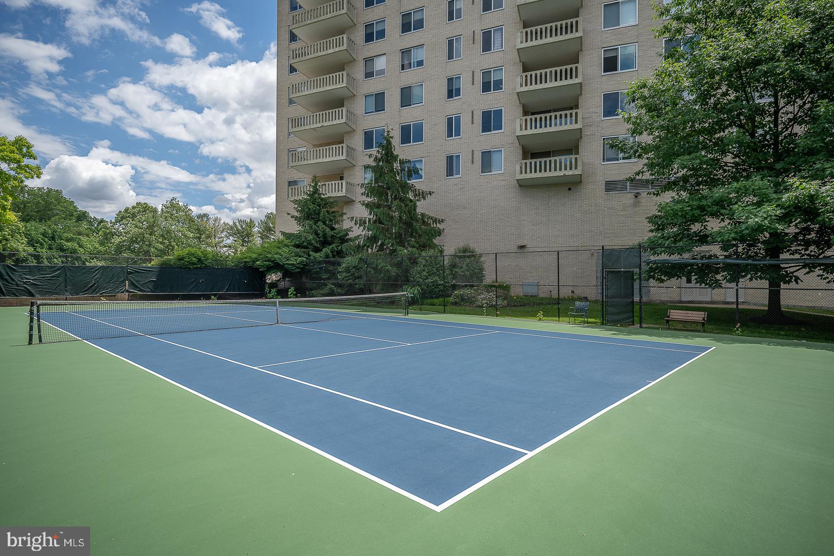 191 PRESIDENTIAL BOULEVARD R720