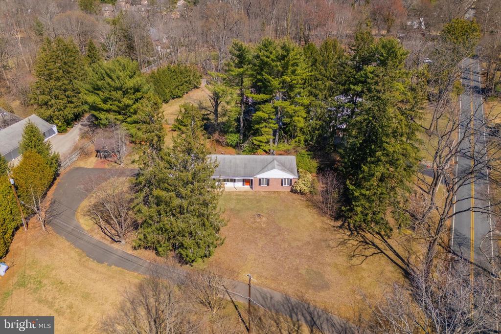 1111 HAGUES MILL ROAD