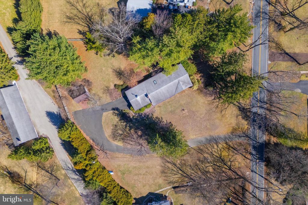 1111 HAGUES MILL ROAD