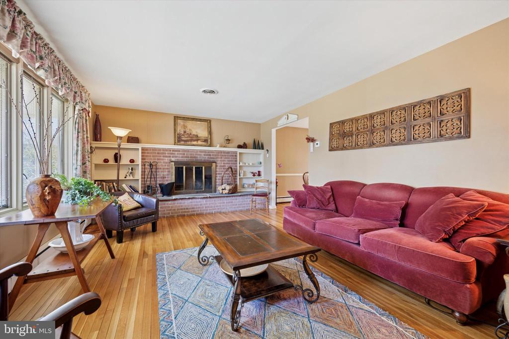 1111 HAGUES MILL ROAD