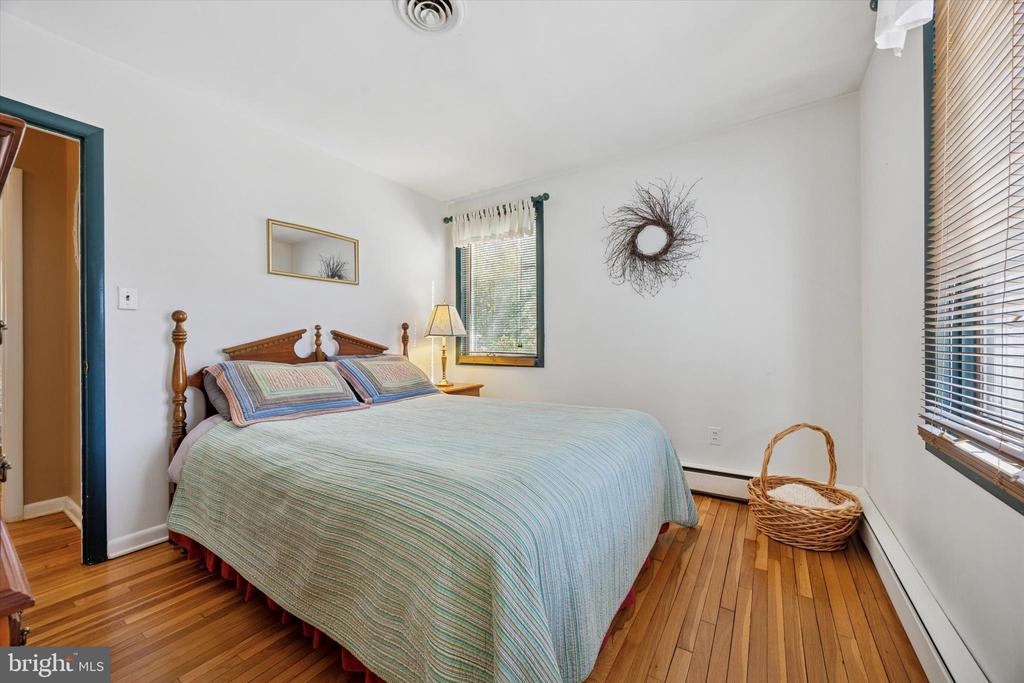 1111 HAGUES MILL ROAD