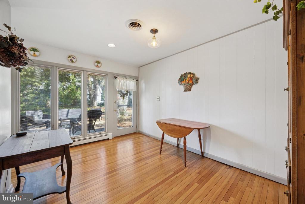 1111 HAGUES MILL ROAD