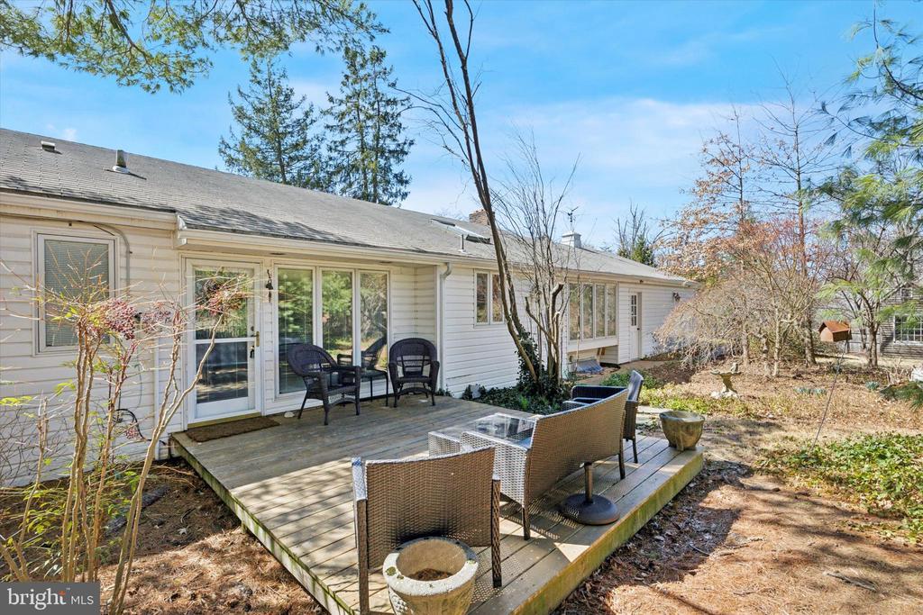 1111 HAGUES MILL ROAD