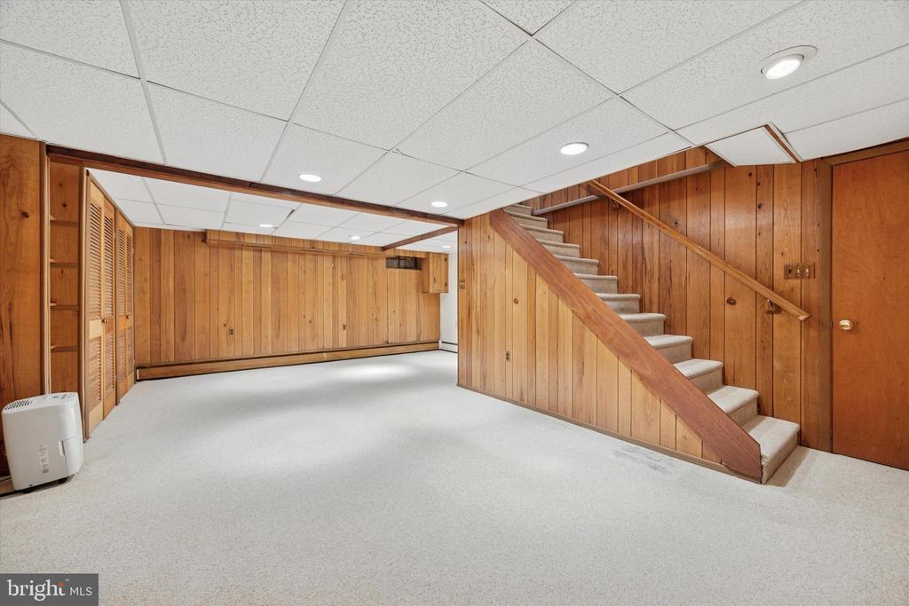 1111 HAGUES MILL ROAD
