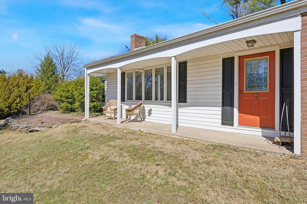 1111 HAGUES MILL ROAD