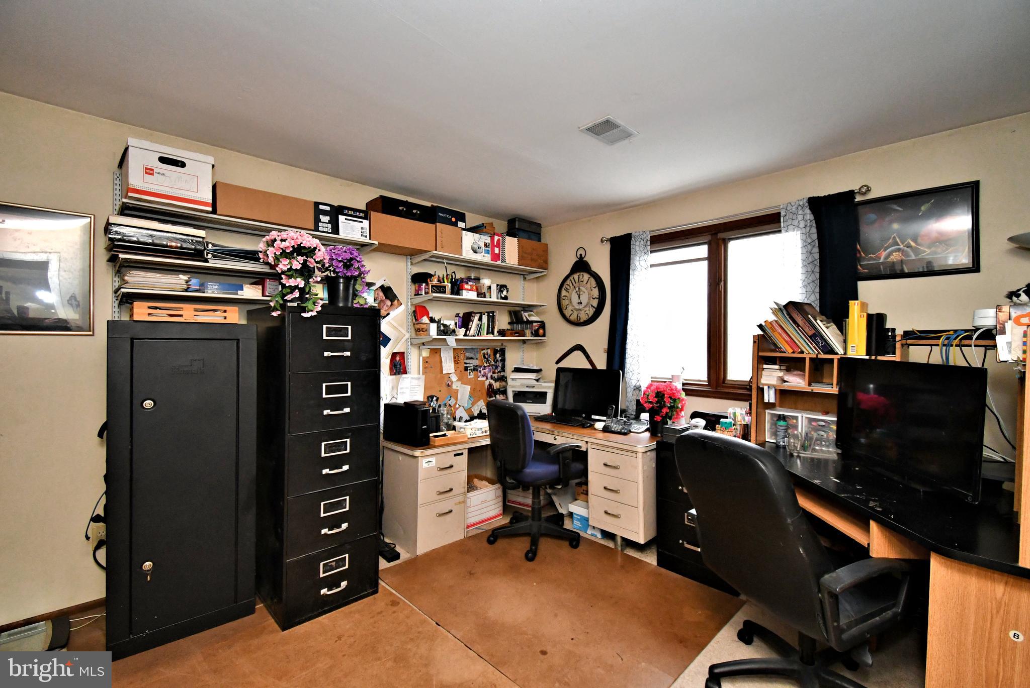 1329 HORSHAM ROAD