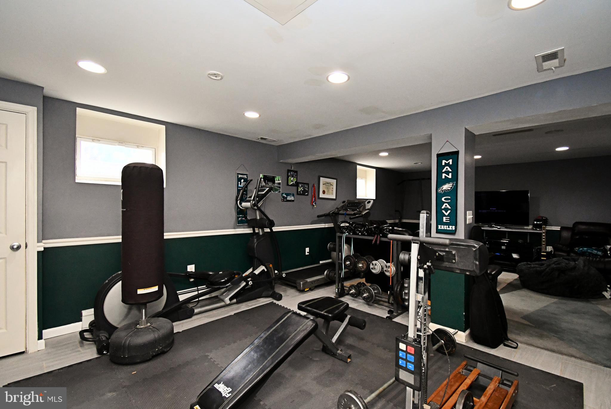1329 HORSHAM ROAD