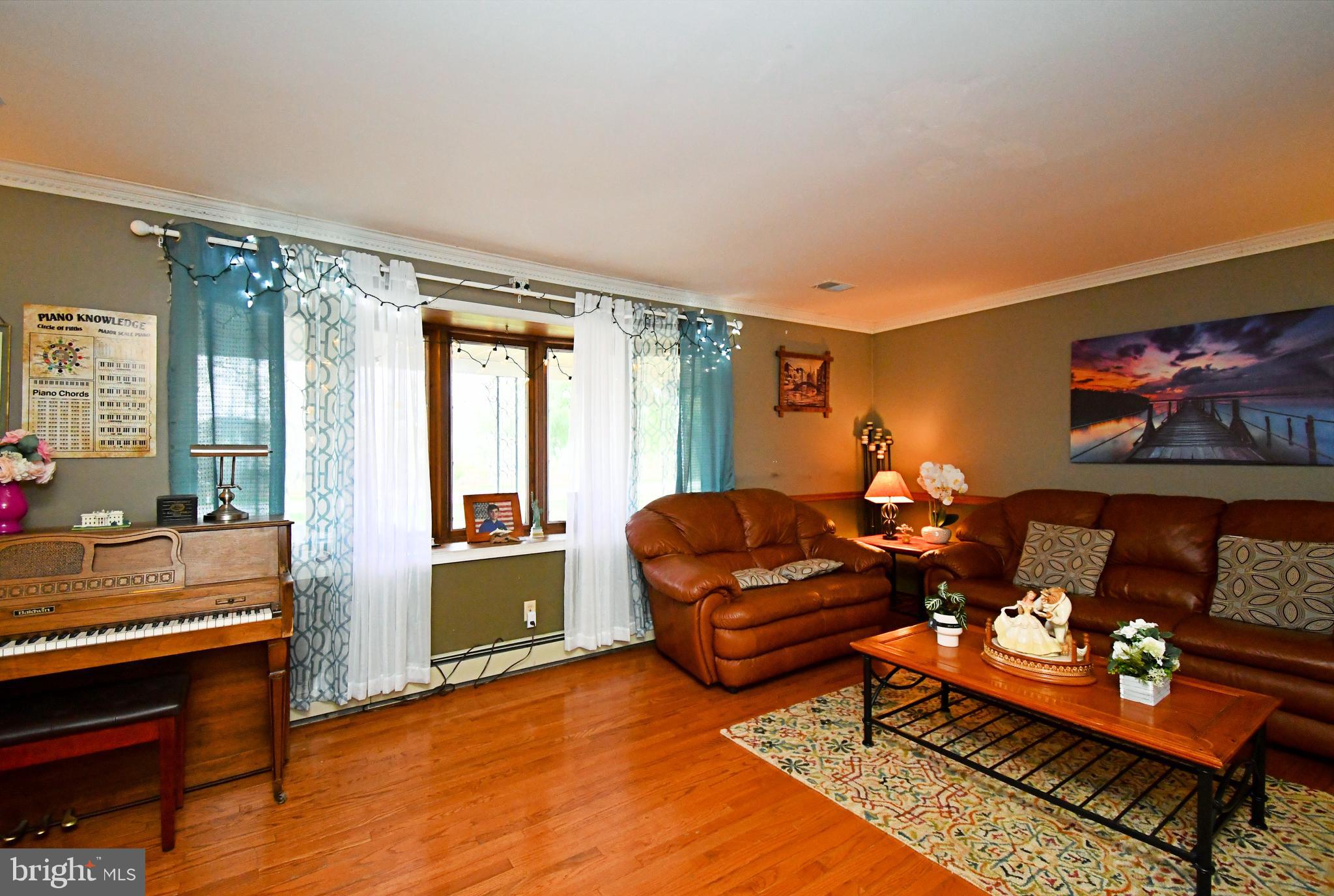1329 HORSHAM ROAD