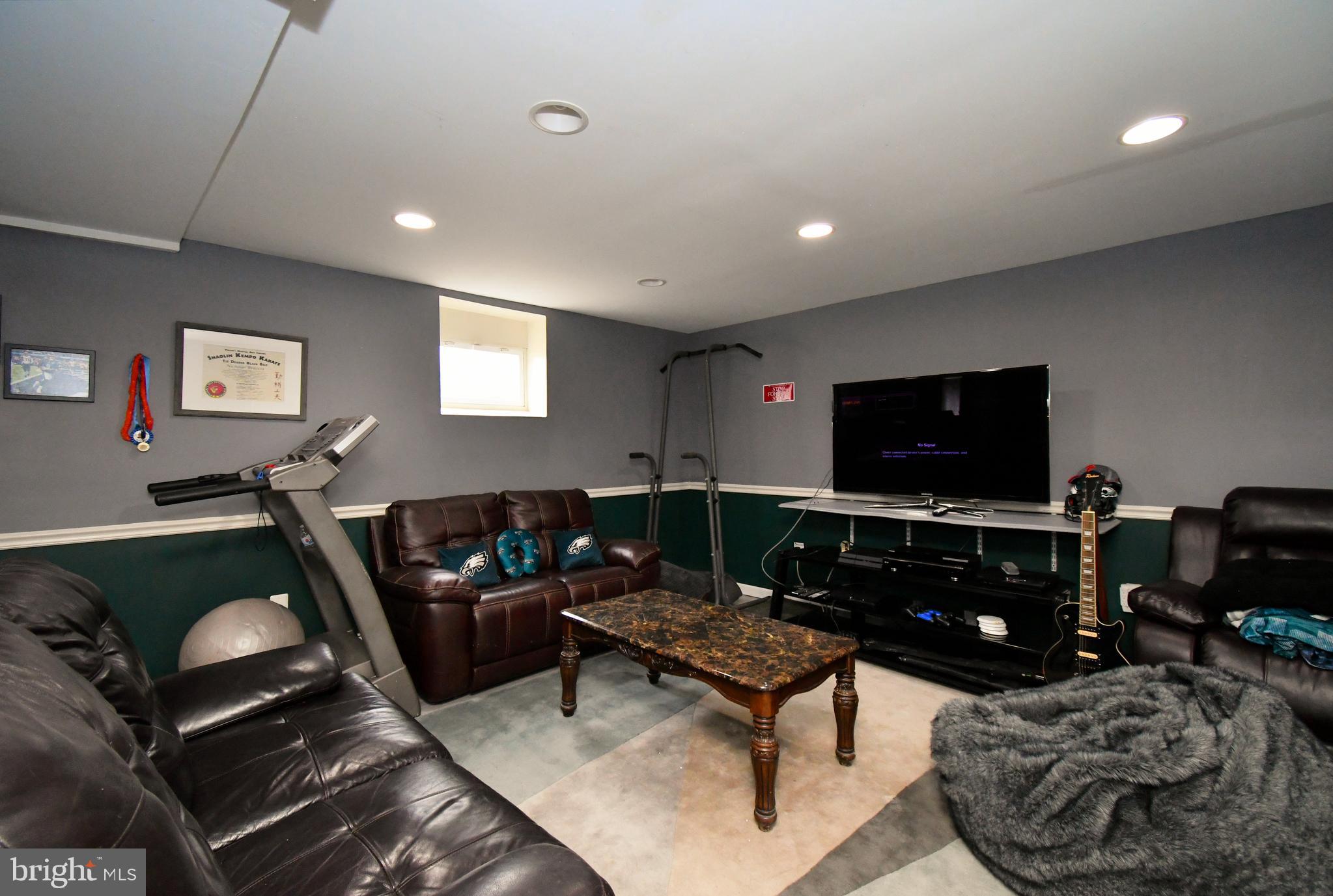 1329 HORSHAM ROAD