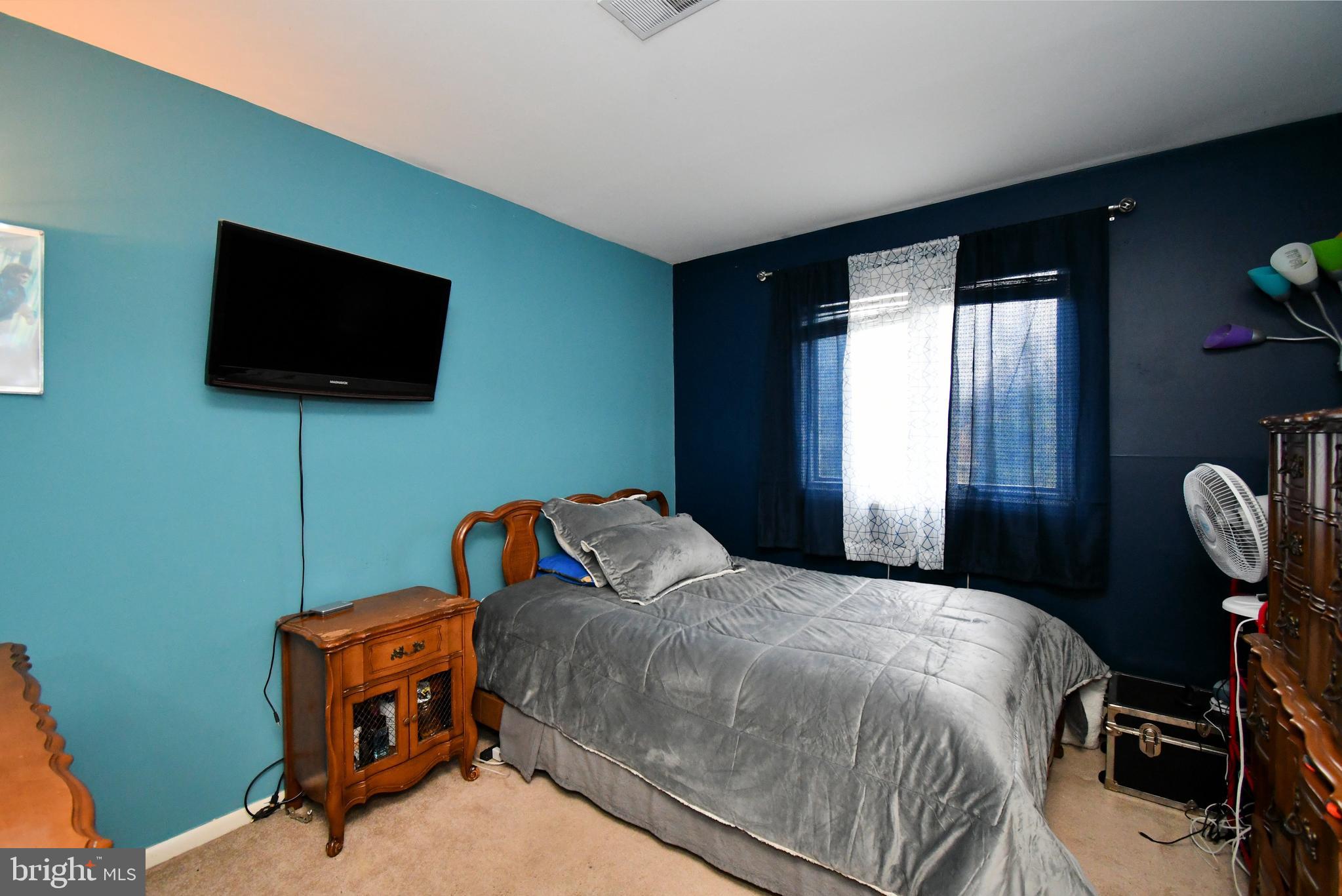 1329 HORSHAM ROAD