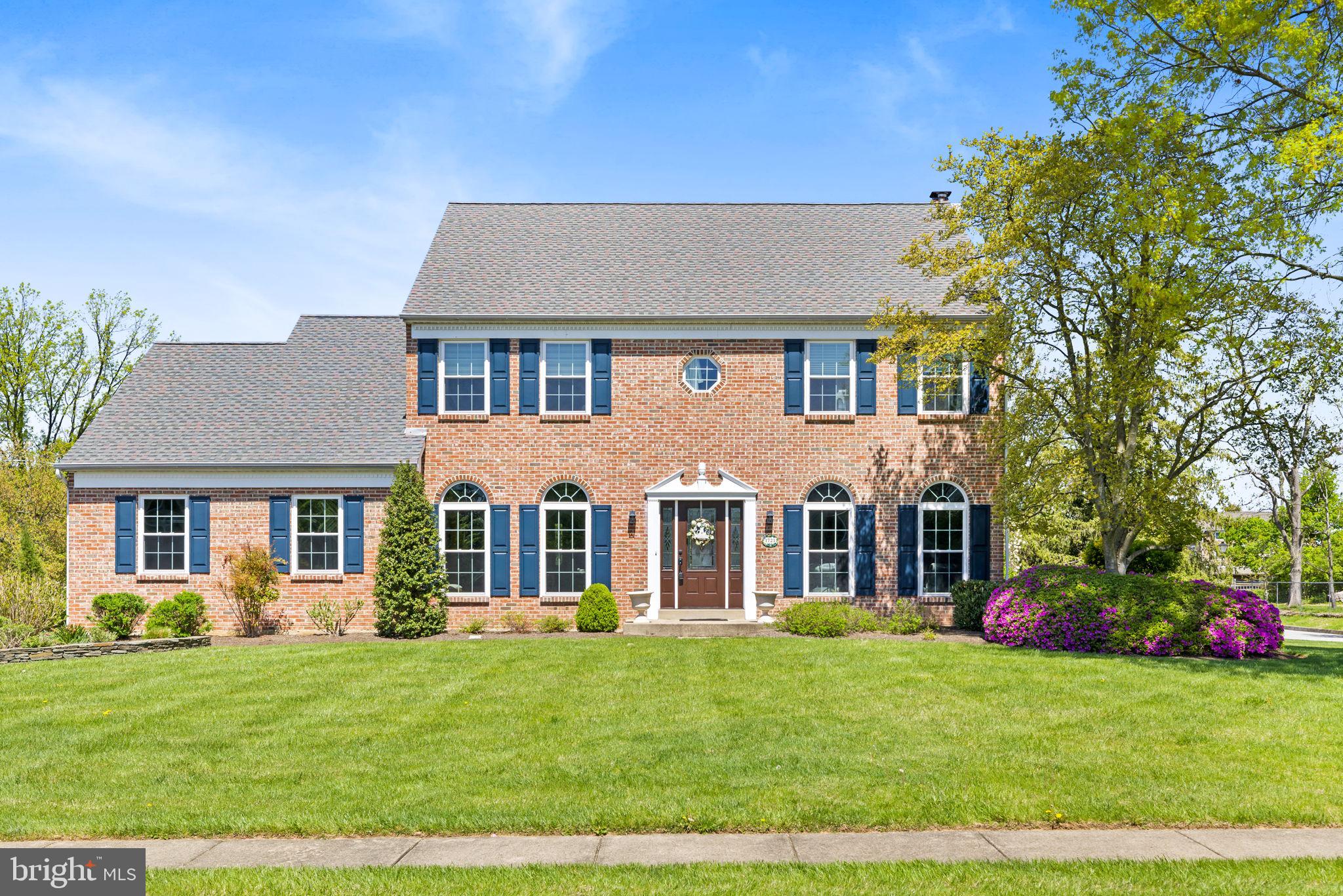 1721 THORNBURY LANE