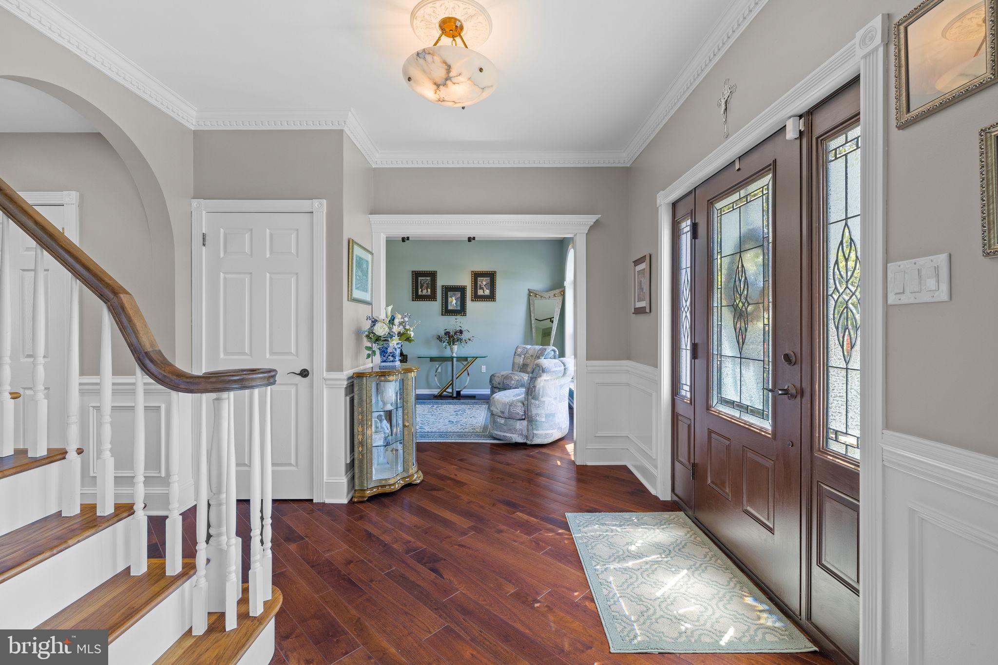 1721 THORNBURY LANE