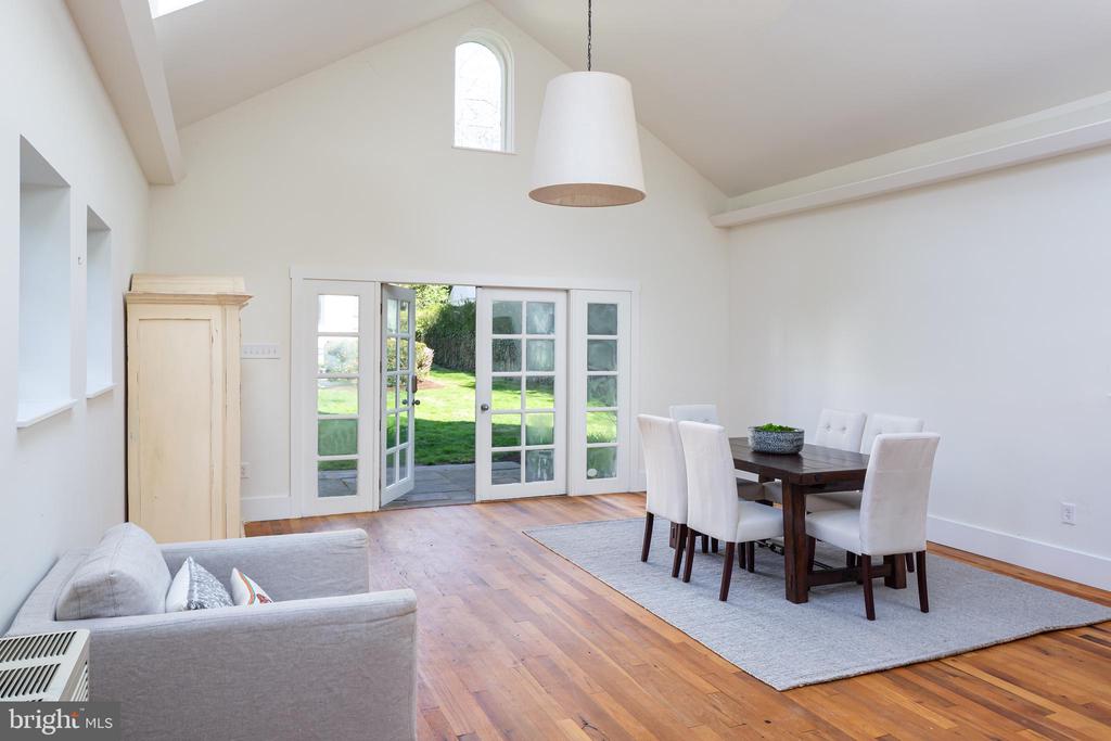 116 LLANFAIR ROAD