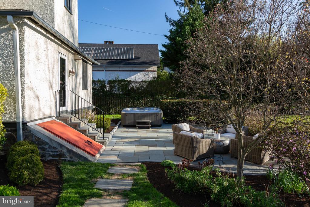 116 LLANFAIR ROAD