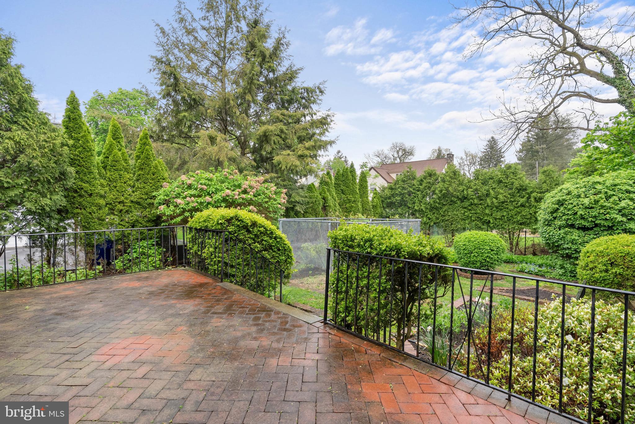 8300 CEDAR ROAD