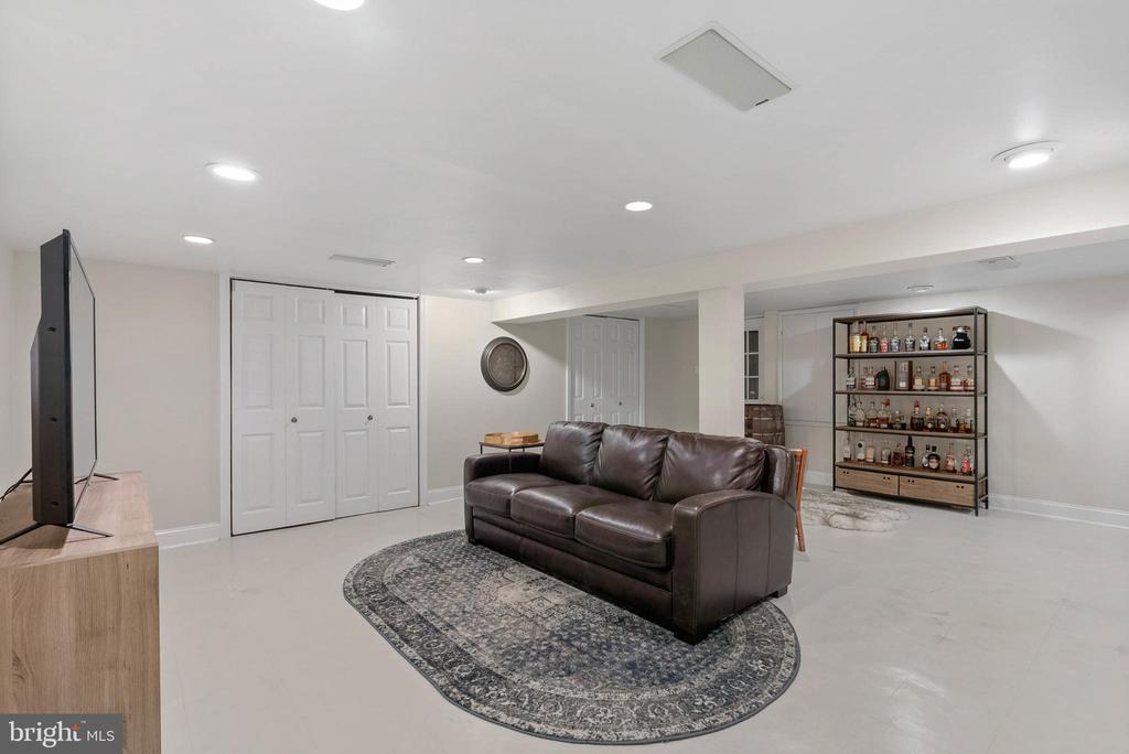 2546 MANSION ROAD