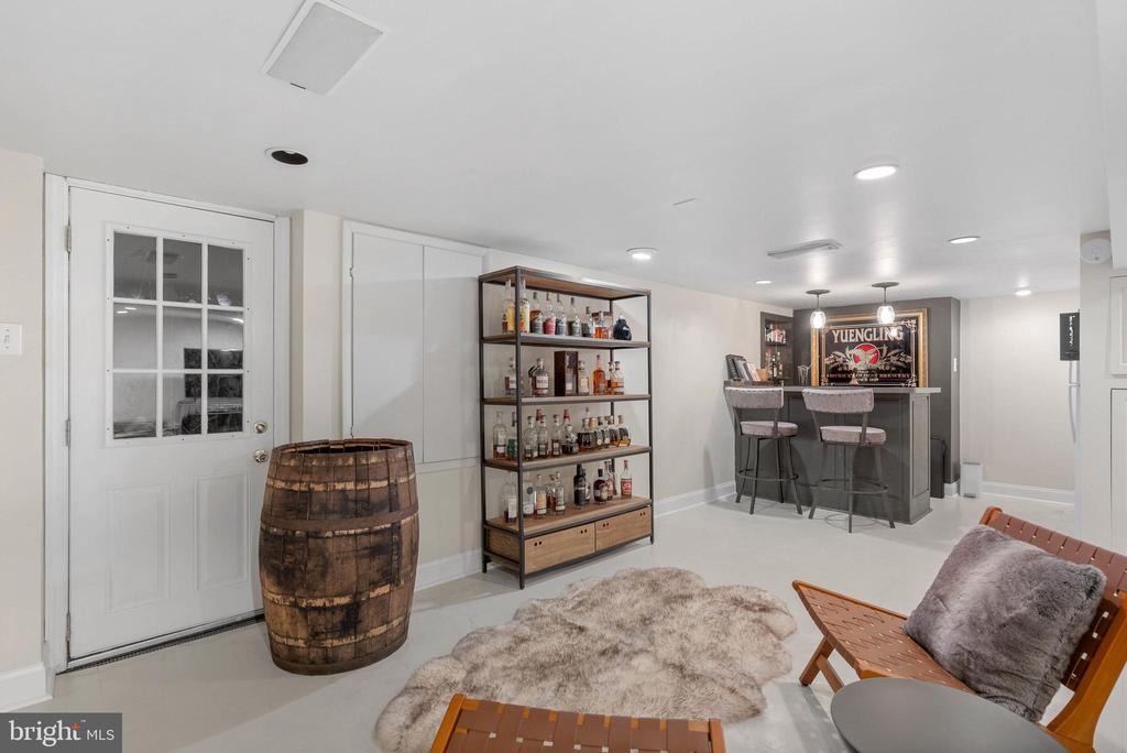 2546 MANSION ROAD