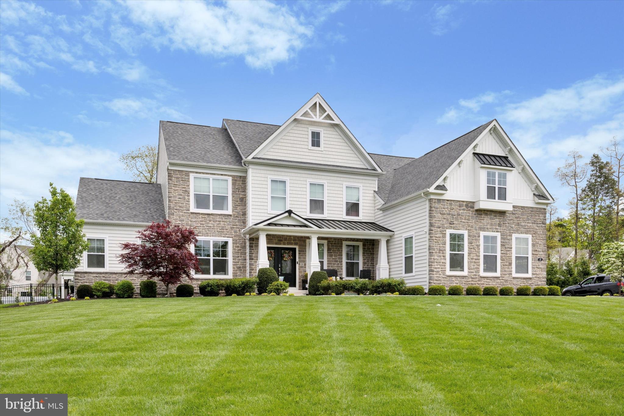37 STARMONT WAY