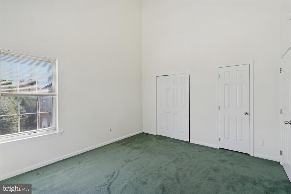 523 BULLOCK STREET 10