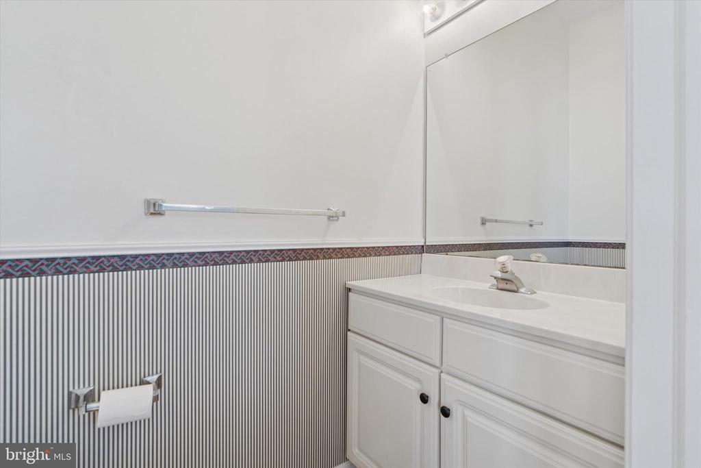 523 BULLOCK STREET 10