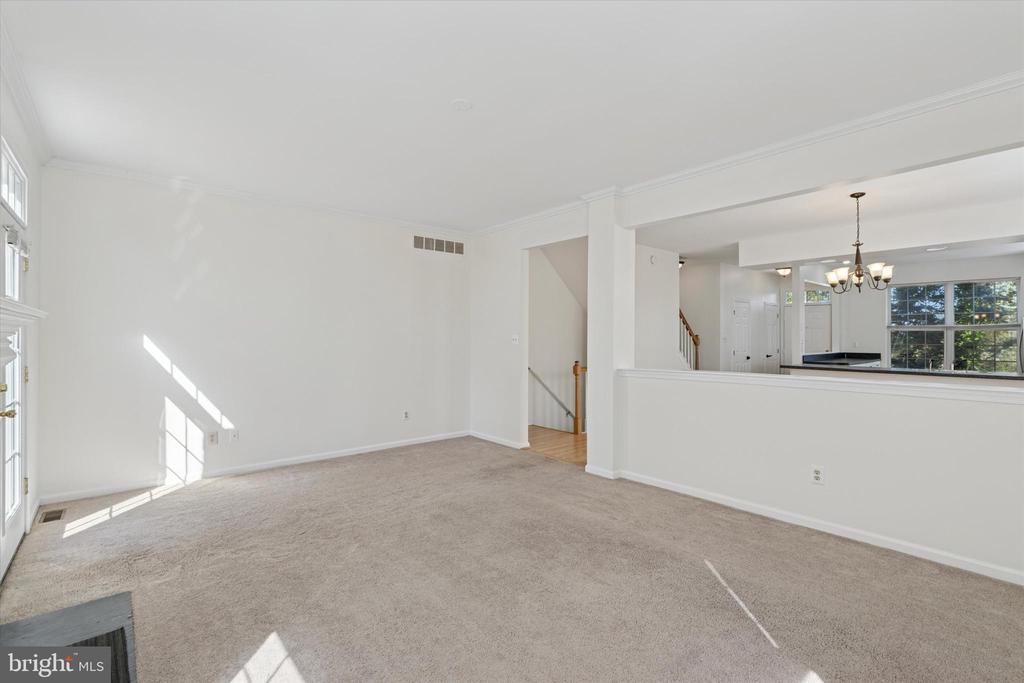 523 BULLOCK STREET 10