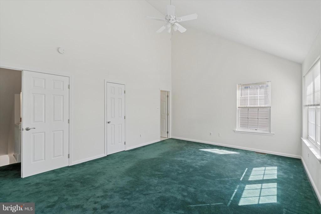 523 BULLOCK STREET 10