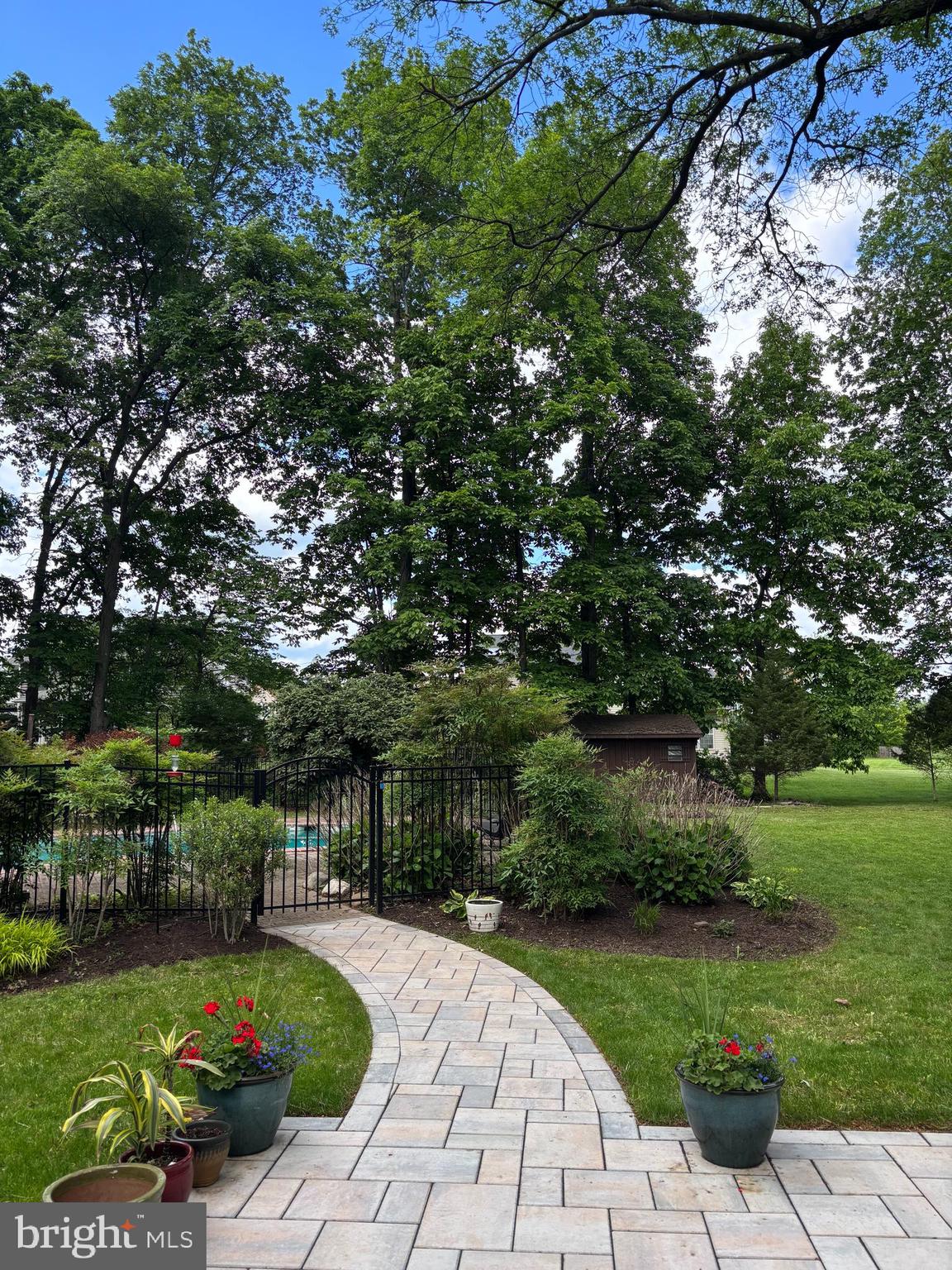 3855 MILL ROAD