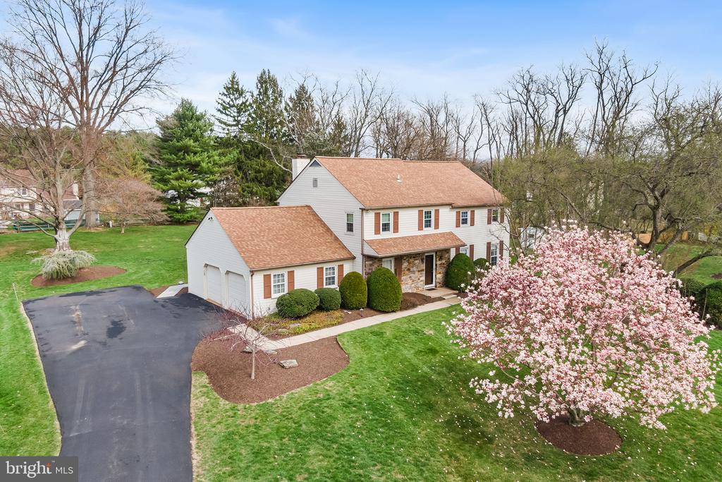 1322 CROSBY DRIVE