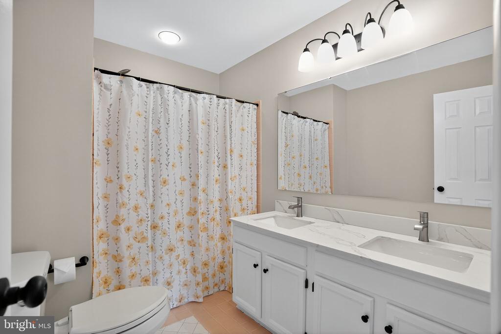 3929 SENECA COURT